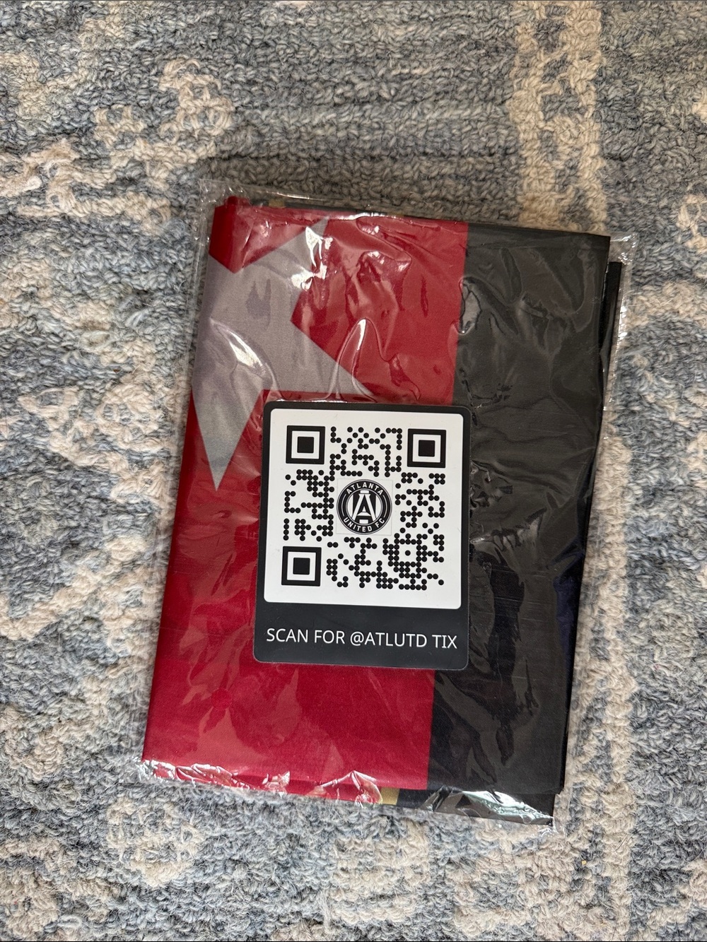 New in package Atlanta United flag full size